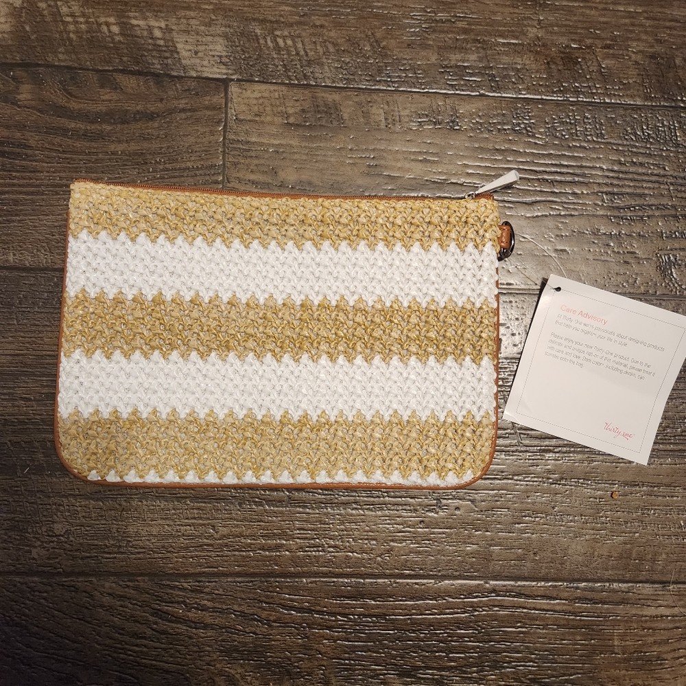 Thirty-one zipper pouch